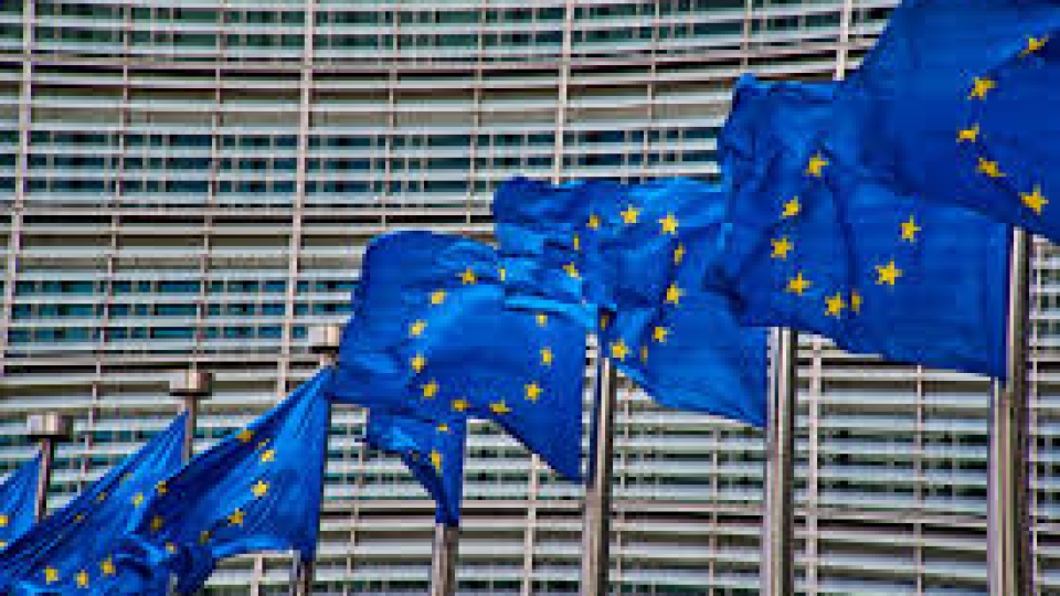 European Commission gives green light to UK-EU data transfers